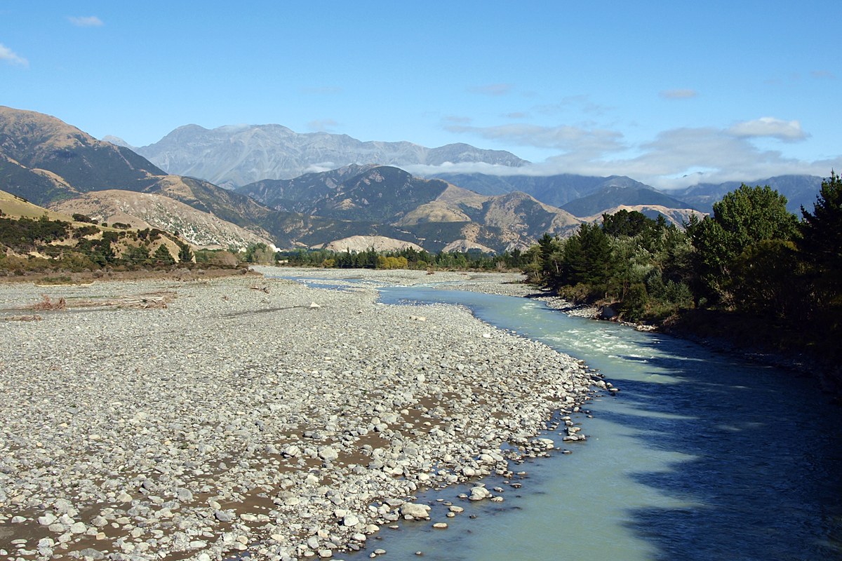 The braided Clarence River north of Kaikōura